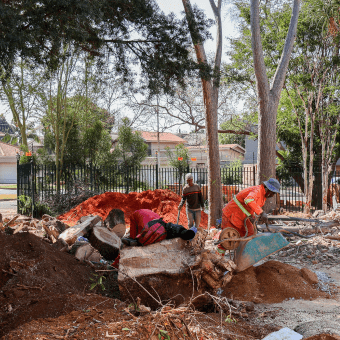 HOW TO GET RID OF BUILDING WASTE